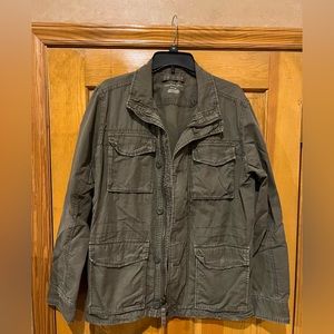 Men’s American Eagle green military jacket size Small